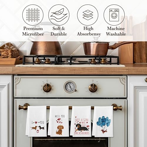 DETIHO Dachshund Gift Set for Women Kitchen Towels with a Sweet Dog