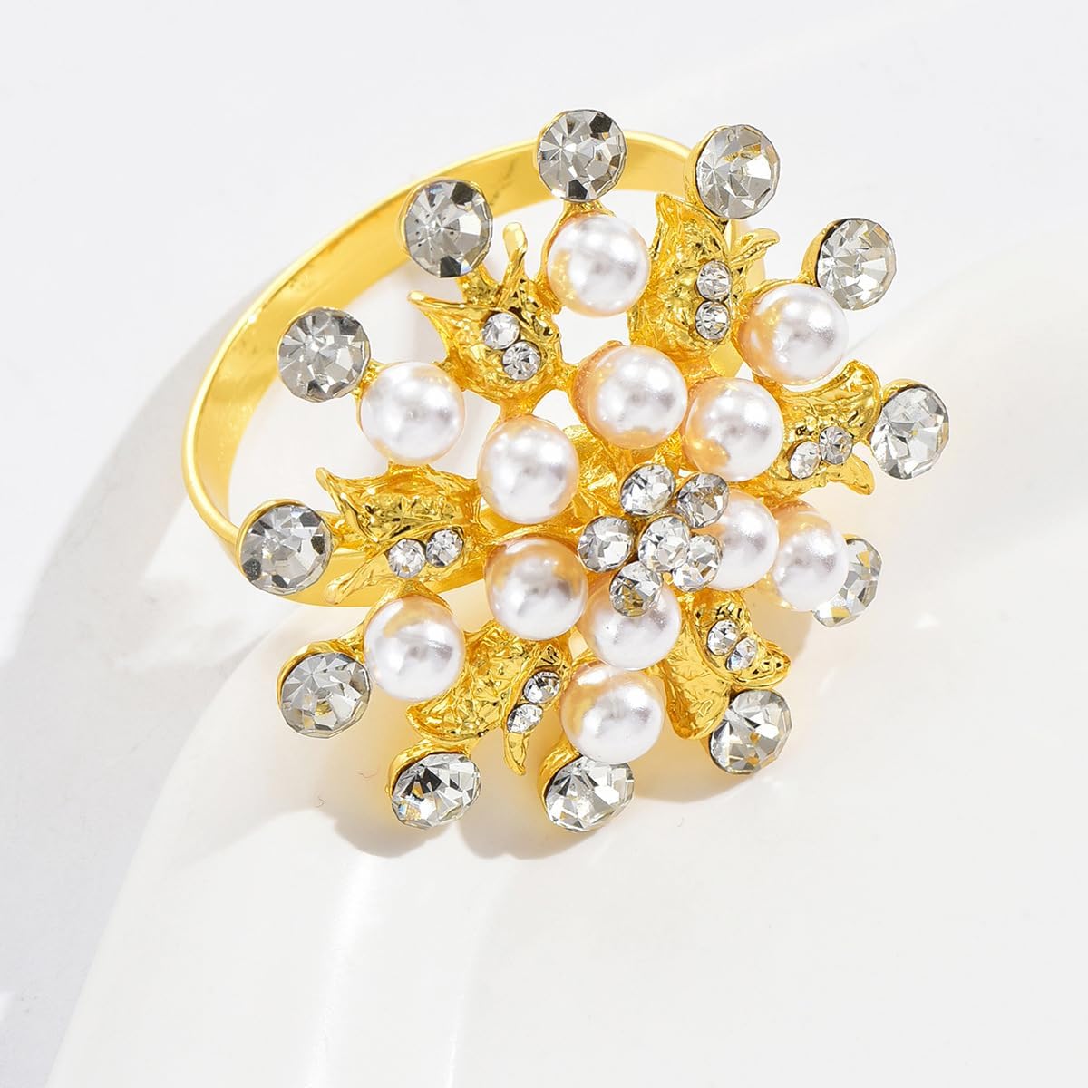 Elegant Gold Napkin Rings Set