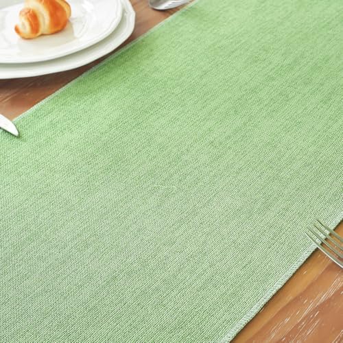 Green Table Runner Design