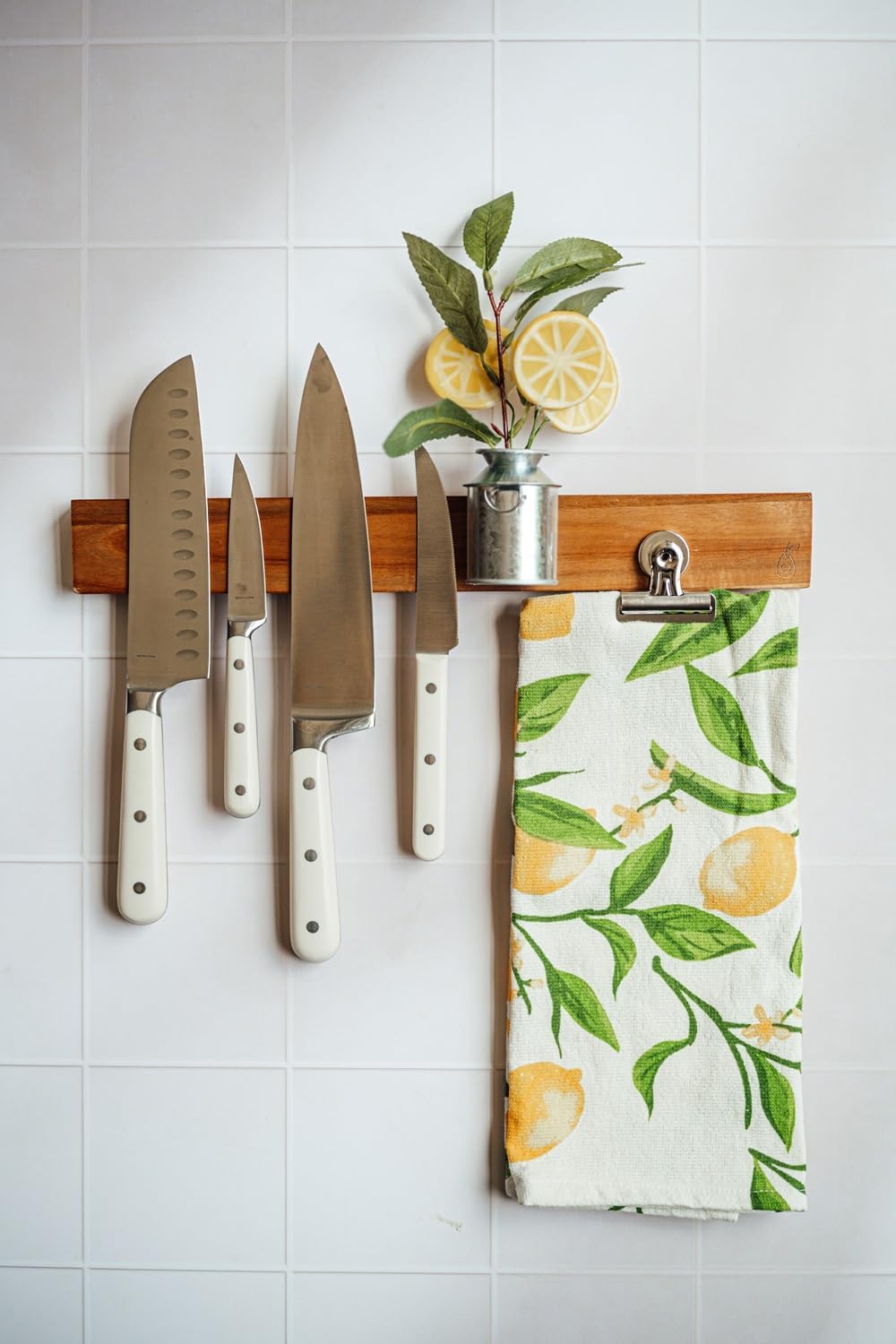 Sturdy Acacia Wood Magnetic Knife Holder for the Kitchen
