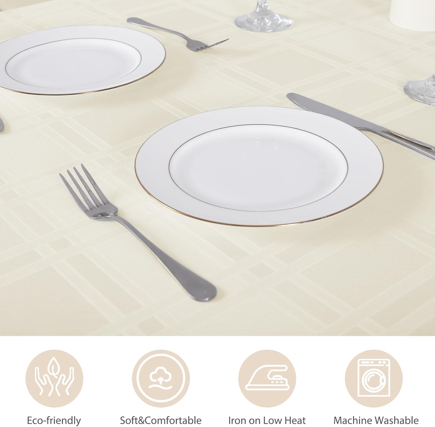 Elegant and versatile tablecloth for dining rooms kitchens and more