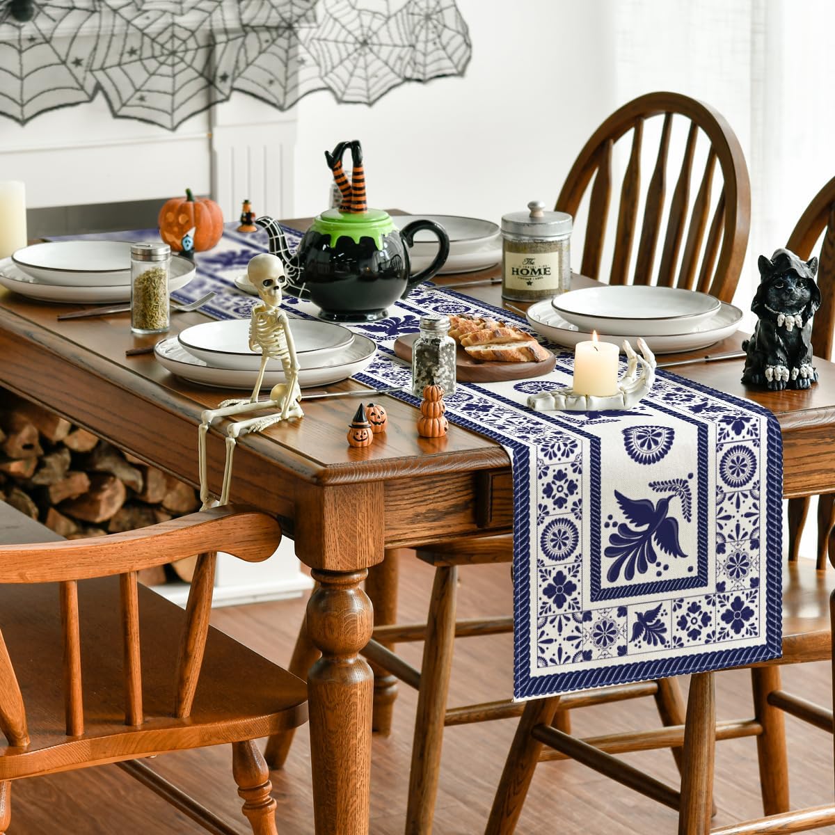 Artoid Mode Floral Bird Dia De Los Muertos Table Runner