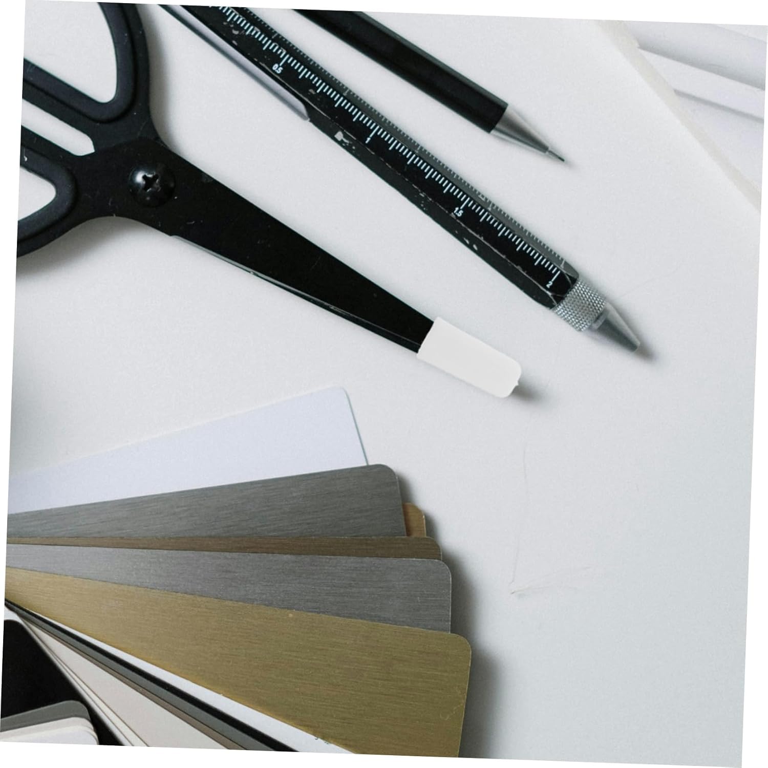 Transparent Plastic Knife Tip Covers for Kitchen Blades