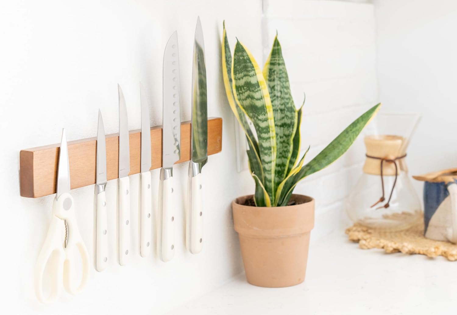 Sturdy Acacia Wood Magnetic Knife Holder for the Kitchen