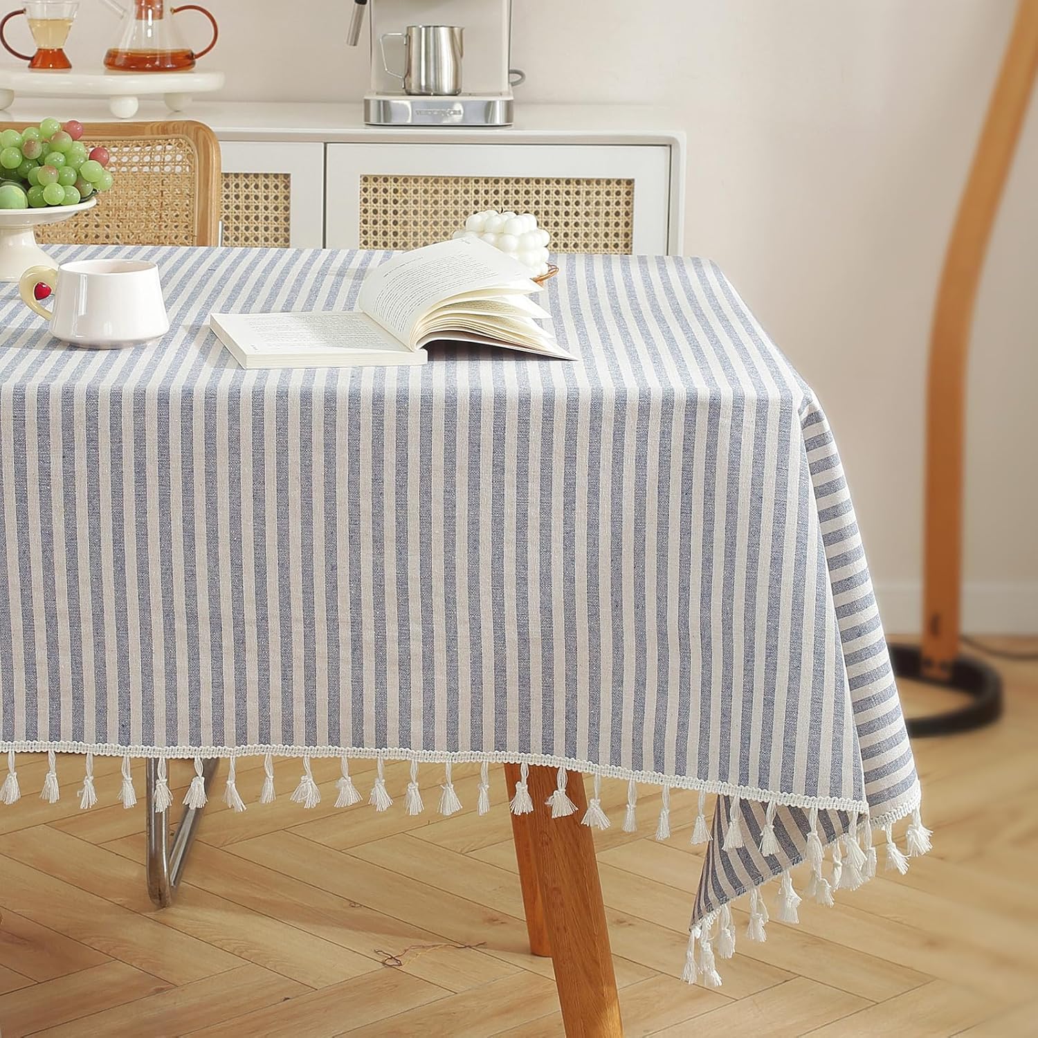 Durable Beautiful 55x102 Tablecloth Set for Dining picnics