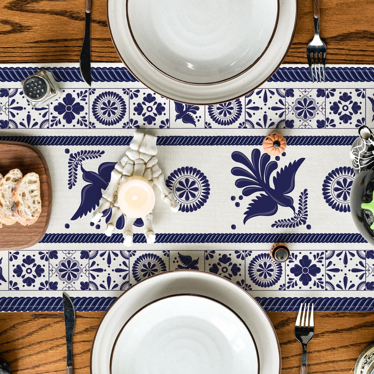 Artoid Mode Floral Bird Dia De Los Muertos Table Runner