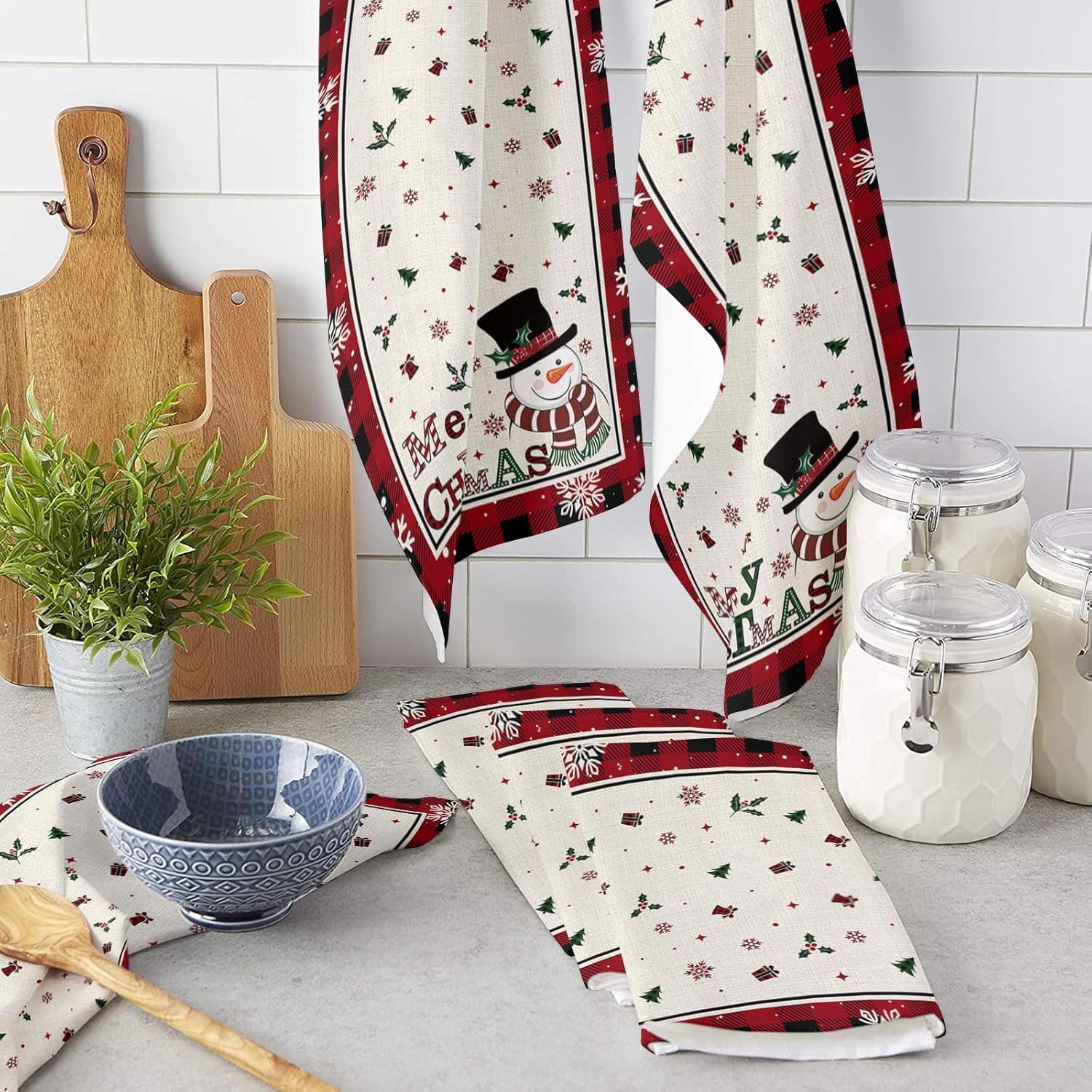 ZOE GARDEN Microfiber Snowman 18x28 Quick Dry Eco-Friendly Christmas Dish Towel