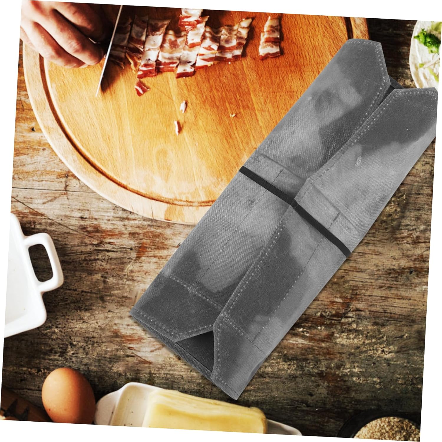 Compact Camping cutlery bag with protective lining