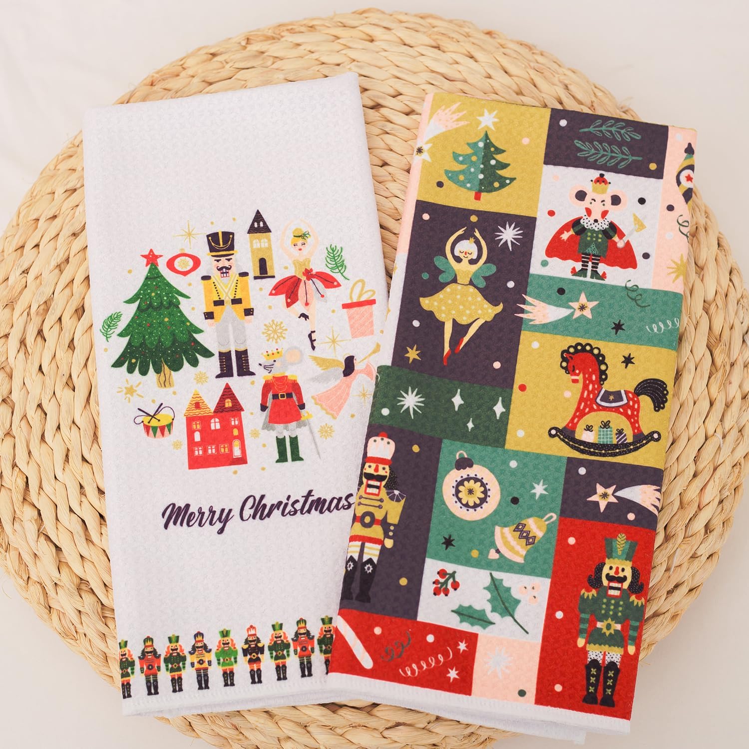 LXOMILL Nutcracker Christmas Kitchen Towels Set