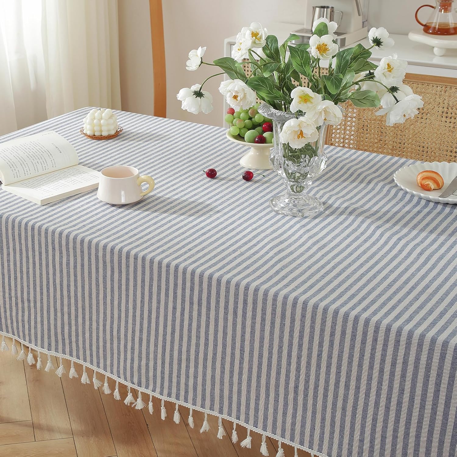 Durable Beautiful 55x102 Tablecloth Set for Dining picnics